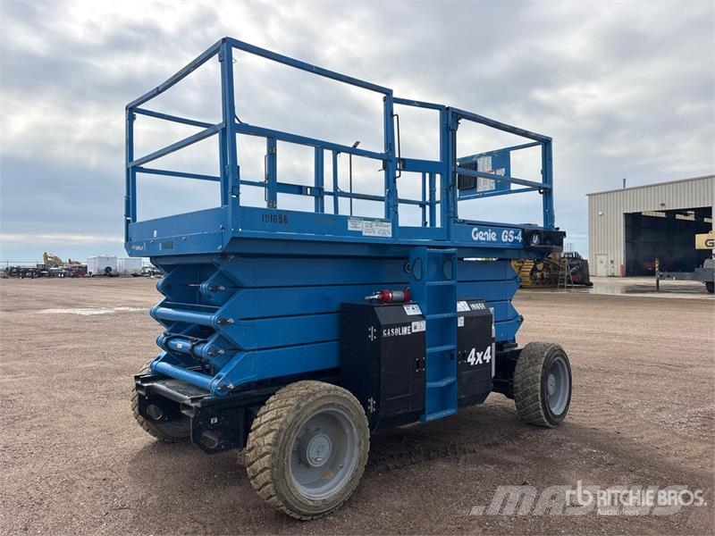 Genie GS4390RT 4x4 Dual Fuel Scissor Lift رافعات مقصية الشكل