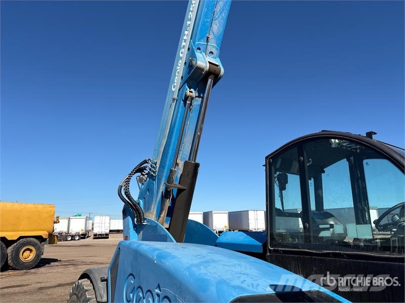 Genie GTH-1256 Telehandler 텔러 핸들러