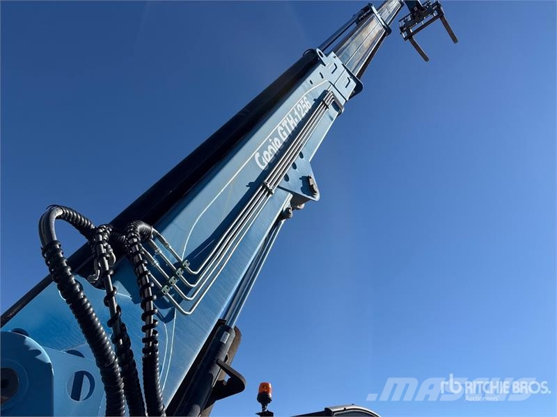 Genie GTH-1256 Telehandler 텔러 핸들러