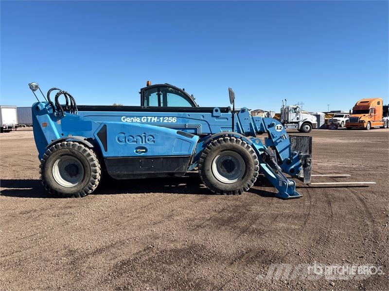 Genie GTH-1256 Telehandler 텔러 핸들러