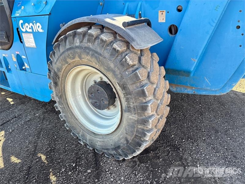 Genie GTH-1256 Telehandler 텔러 핸들러