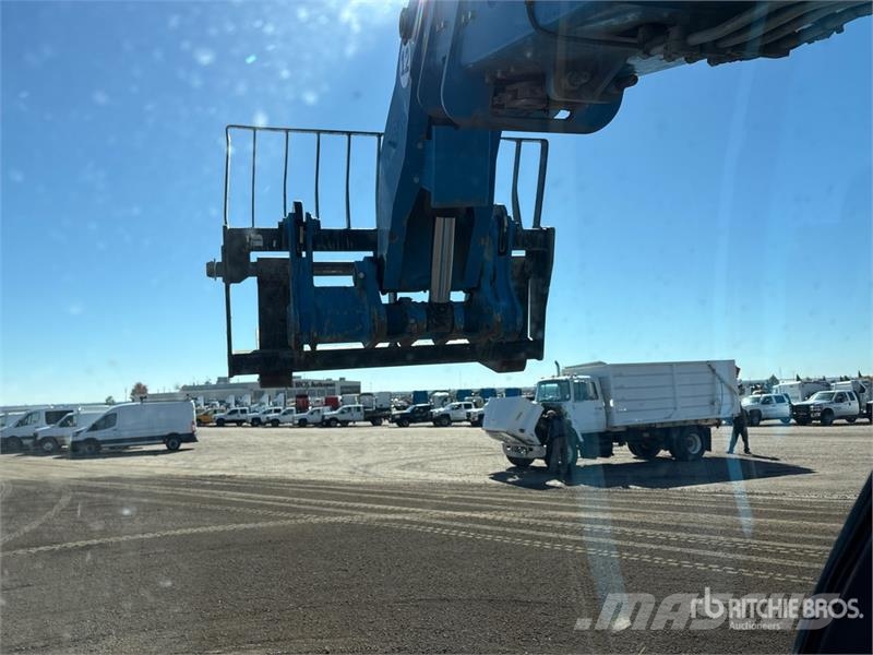 Genie GTH-1256 Telehandler 텔러 핸들러