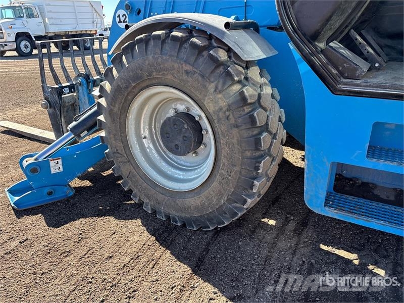 Genie GTH-1256 Telehandler 텔러 핸들러