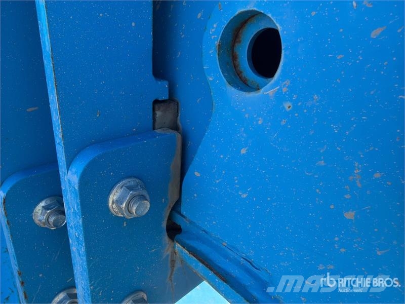 Genie GTH-844 Teleskopiskie manipulatori