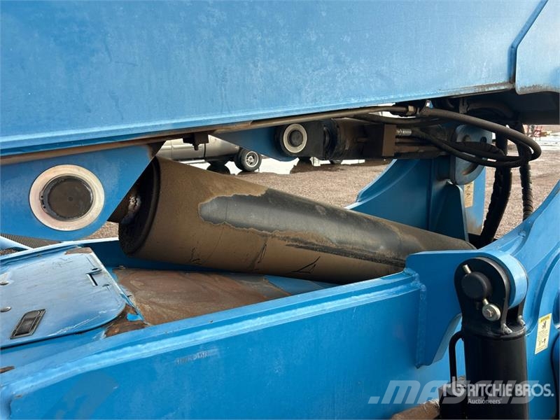 Genie GTH-844 Teleskoplader