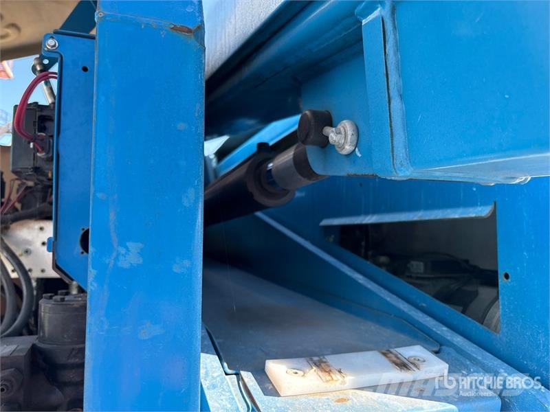 Genie S-40 4WD Diesel Telescopic Boom Lift 伸縮臂高空作業車