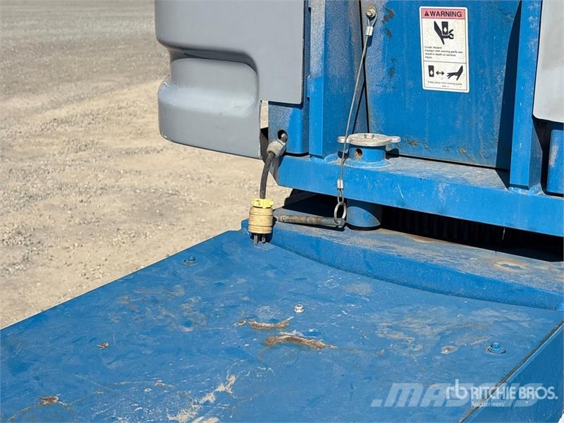 Genie S-40 4WD Diesel Telescopic Boom Lift Teleskopske podizne platforme