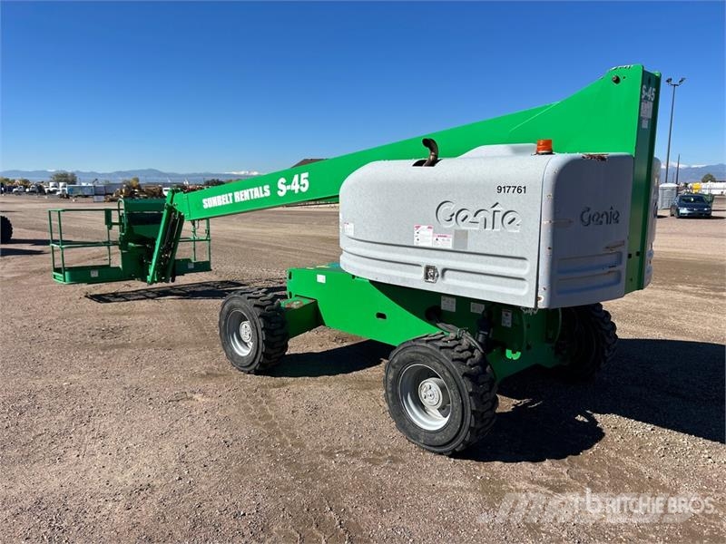 Genie S-45 4WD Diesel Telescopic Boom Lift Teleskopiskie pacēlāji