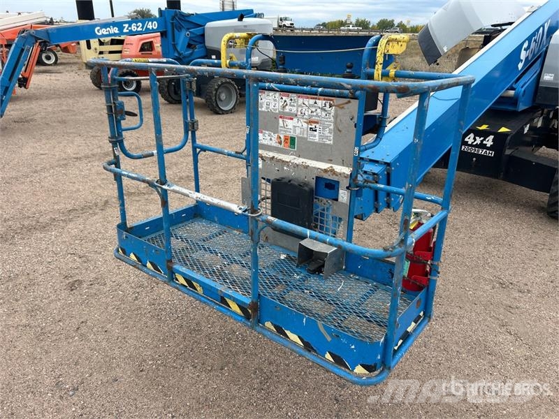 Genie S-60X 4WD Diesel Telescopic Boom Lift Plataformas elevatórias telescópicas