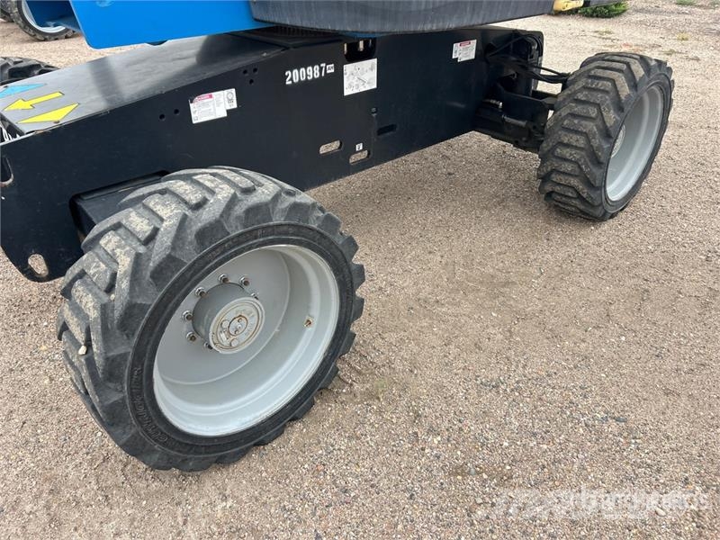 Genie S-60X 4WD Diesel Telescopic Boom Lift Plataformas elevatórias telescópicas