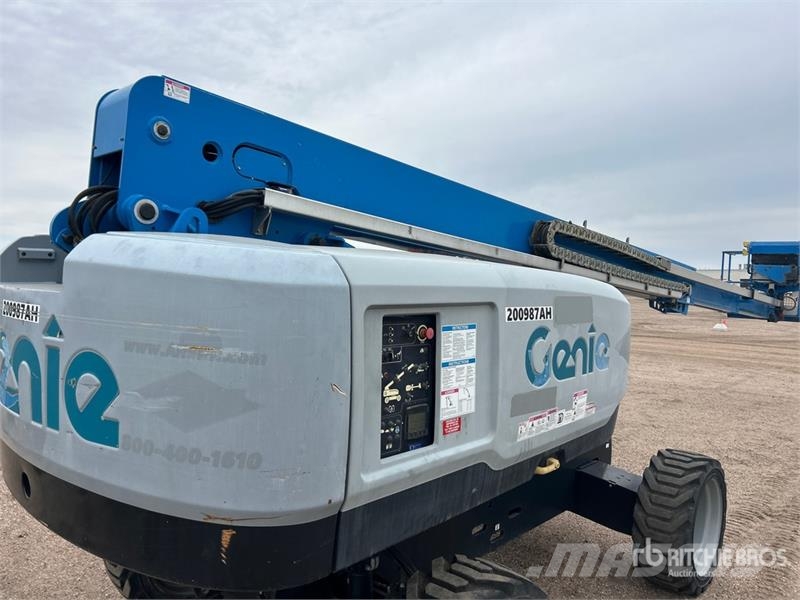 Genie S-60X 4WD Diesel Telescopic Boom Lift Plataformas elevatórias telescópicas