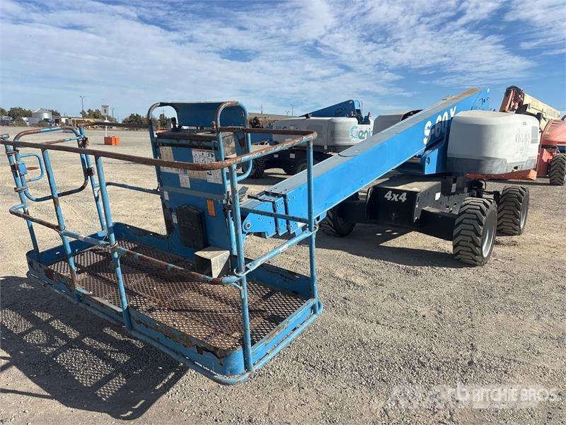Genie S-60X 4WD Dual Fuel Telescopic Boom Lift Nacelles télescopiques