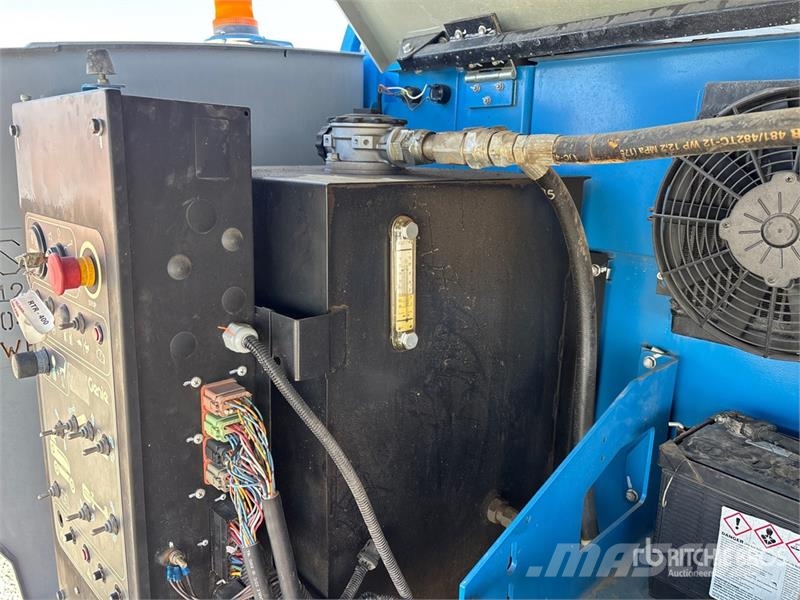 Genie S-65 4WD Diesel Telescopic Boom Lift Telescopic boom lifts