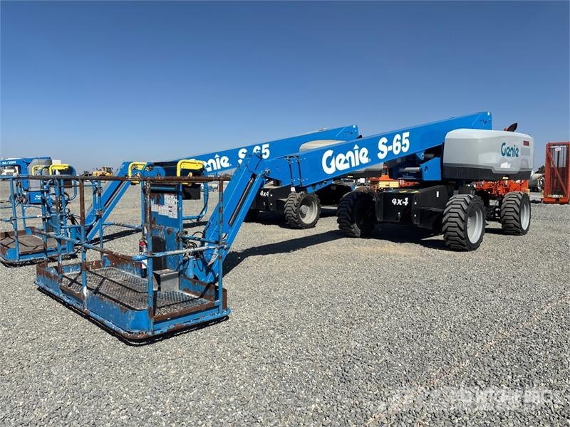 Genie S-65 4WD Diesel Telescopic Boom Lift Telescopic boom lifts