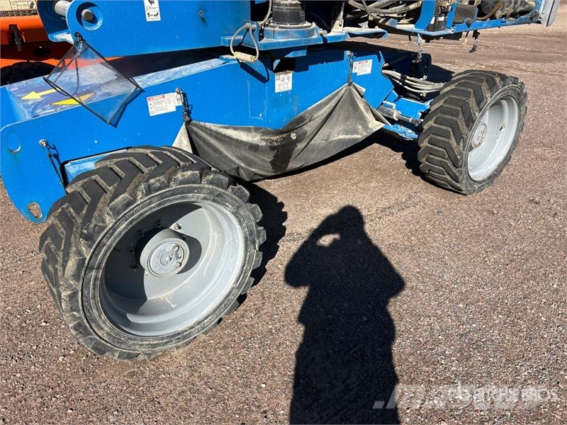 Genie S-65 4WD Diesel Telescopic Boom Lift Nacelles télescopiques