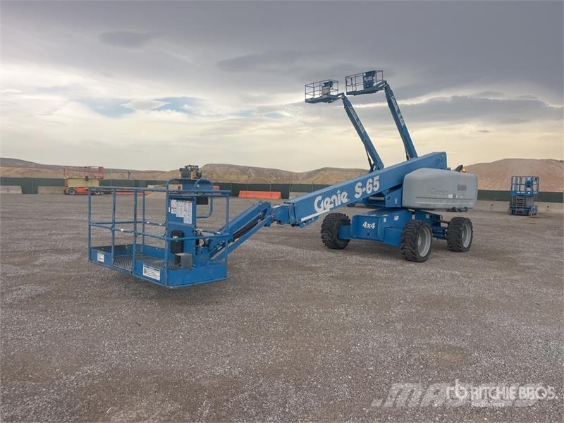 Genie S-65 4WD Dual Fuel Telescopic Boom Lift Teleskopske podizne platforme