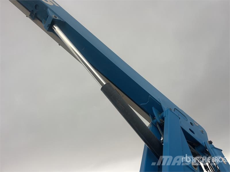 Genie S-65 4WD Dual Fuel Telescopic Boom Lift Teleskopske podizne platforme