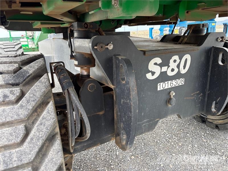 Genie S-80X 2WD Diesel Telescopic Boom Lift Telescopic boom lifts