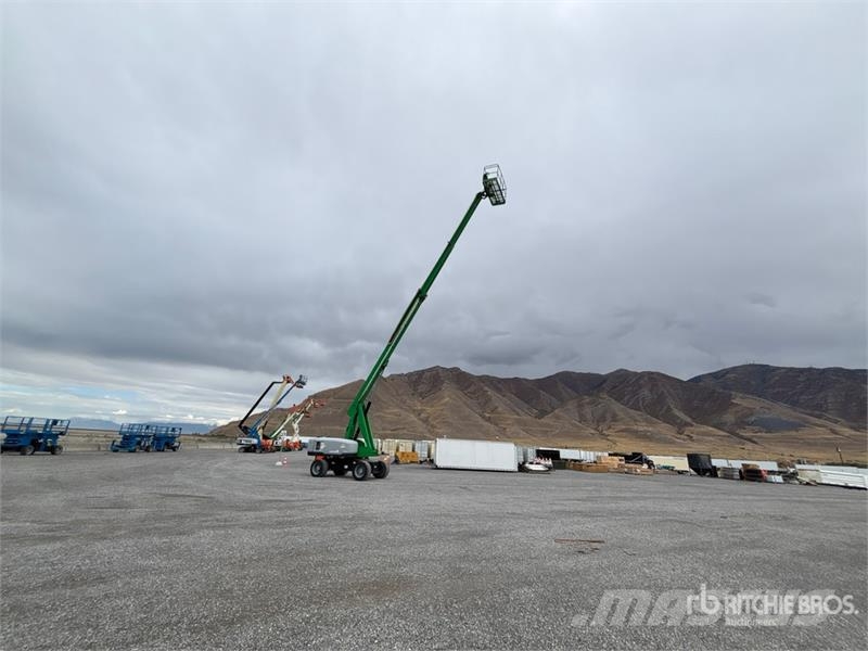 Genie S-80X 2WD Diesel Telescopic Boom Lift Telescopic boom lifts