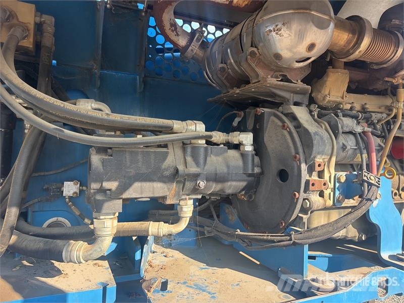 Genie S-80X 4WD Diesel Telescopic Boom Lift Nacelles télescopiques