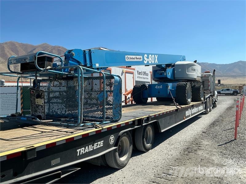 Genie S-80X 4WD Diesel Telescopic Boom Lift Telescopic boom lifts