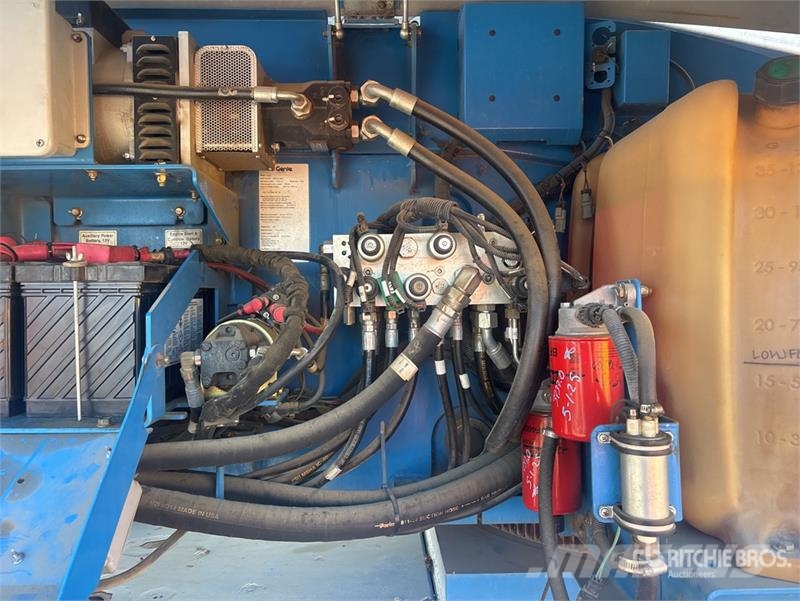 Genie S-80X 4WD Diesel Telescopic Boom Lift Nacelles télescopiques