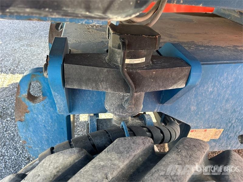 Genie S-85 4WD Diesel Telescopic Boom Lift ブームリフト 直伸型