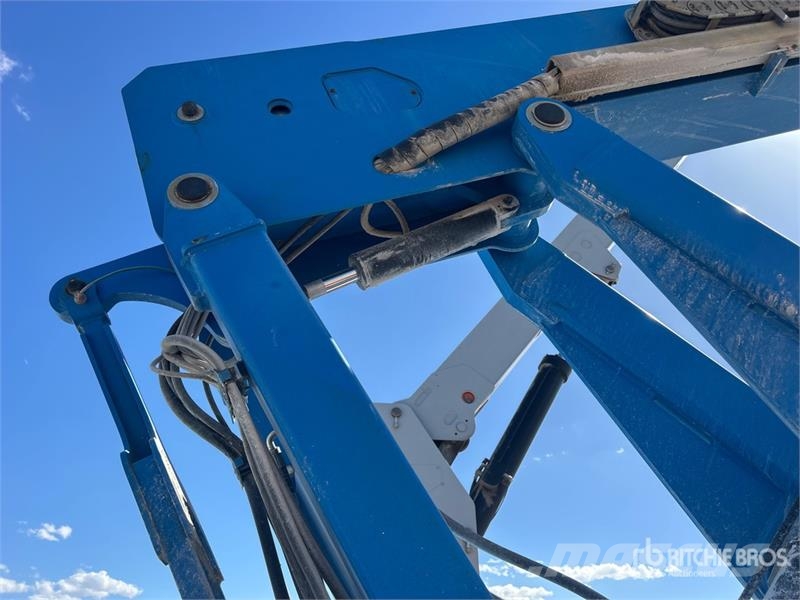 Genie S-85 4WD Diesel Telescopic Boom Lift ブームリフト 直伸型