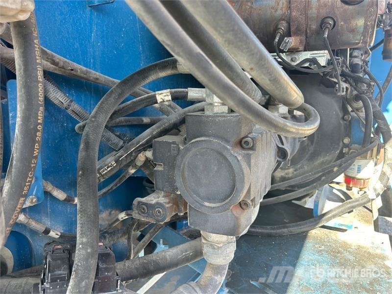 Genie S-85 4WD Diesel Telescopic Boom Lift ブームリフト 直伸型
