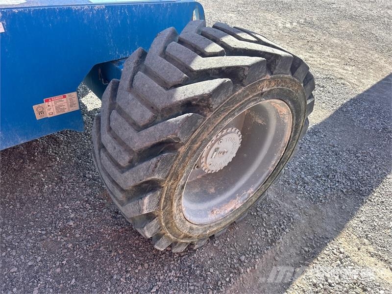 Genie S-85 4WD Diesel Telescopic Boom Lift ブームリフト 直伸型