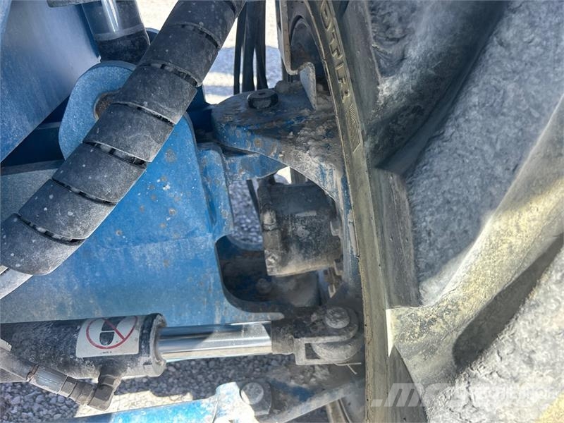Genie S-85 4WD Diesel Telescopic Boom Lift ブームリフト 直伸型
