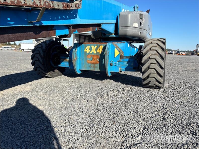 Genie S125 4WD Diesel Telescopic Boom Lift 直臂高空工作平台