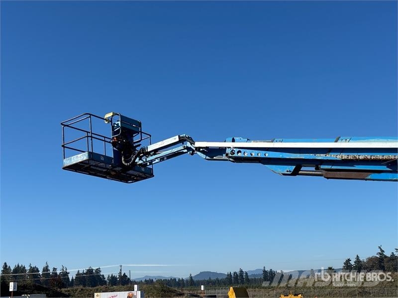 Genie S125 4WD Diesel Telescopic Boom Lift 直臂高空工作平台