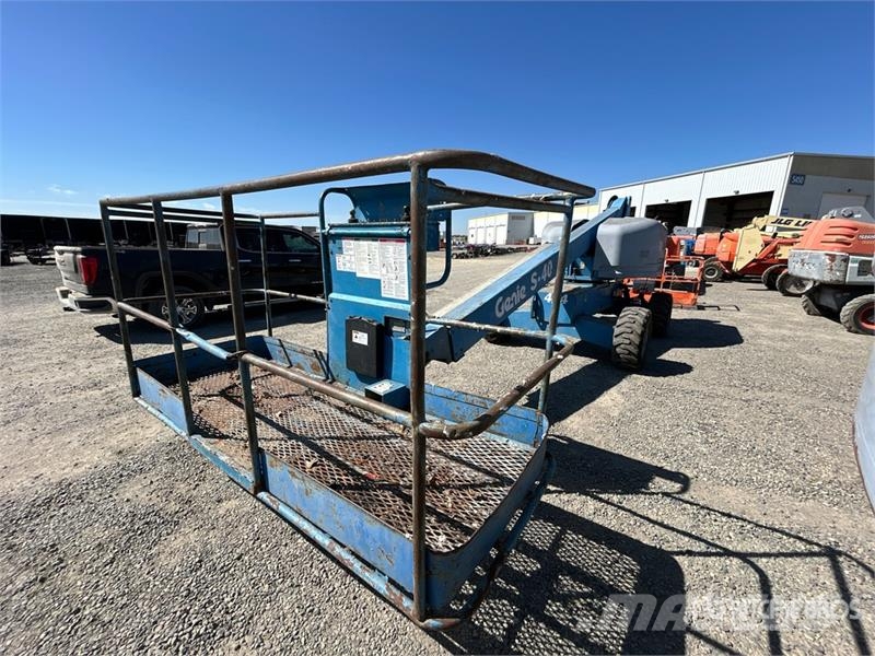 Genie S40 4WD Diesel Telescopic Boom Lift Teleskopske podizne platforme