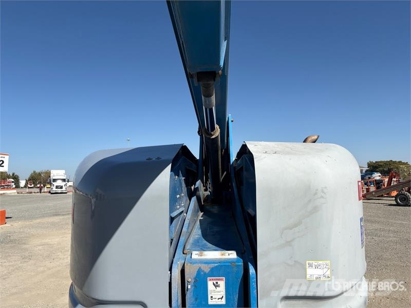 Genie S40 4WD Diesel Telescopic Boom Lift Telescopic boom lifts