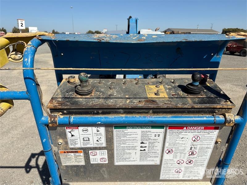 Genie S40 4WD Diesel Telescopic Boom Lift Telescopic boom lifts