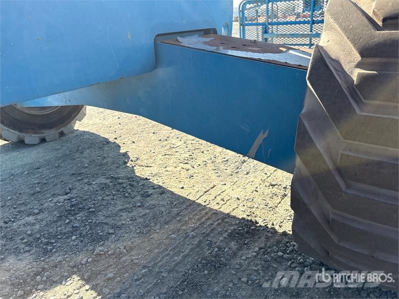 Genie S40 4WD Diesel Telescopic Boom Lift Nacelles télescopiques