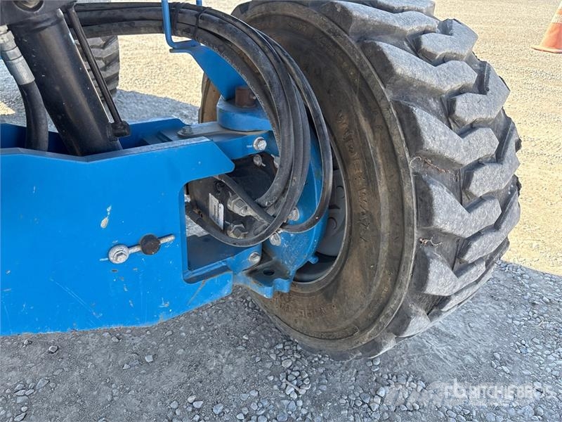Genie S40 4WD Diesel Telescopic Boom Lift Telescopic boom lifts