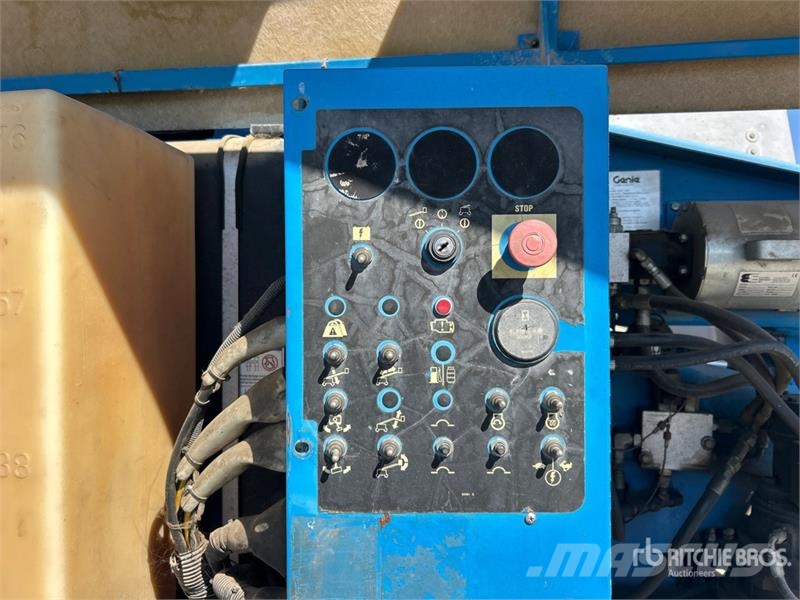 Genie S40 4WD Diesel Telescopic Boom Lift Teleskopske podizne platforme