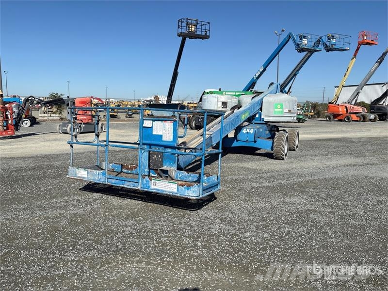 Genie S40 4WD Diesel Telescopic Boom Lift Nacelles télescopiques