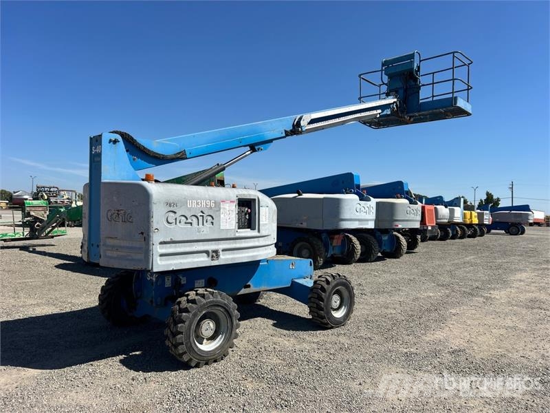 Genie S40 4WD Diesel Telescopic Boom Lift Teleskopske podizne platforme
