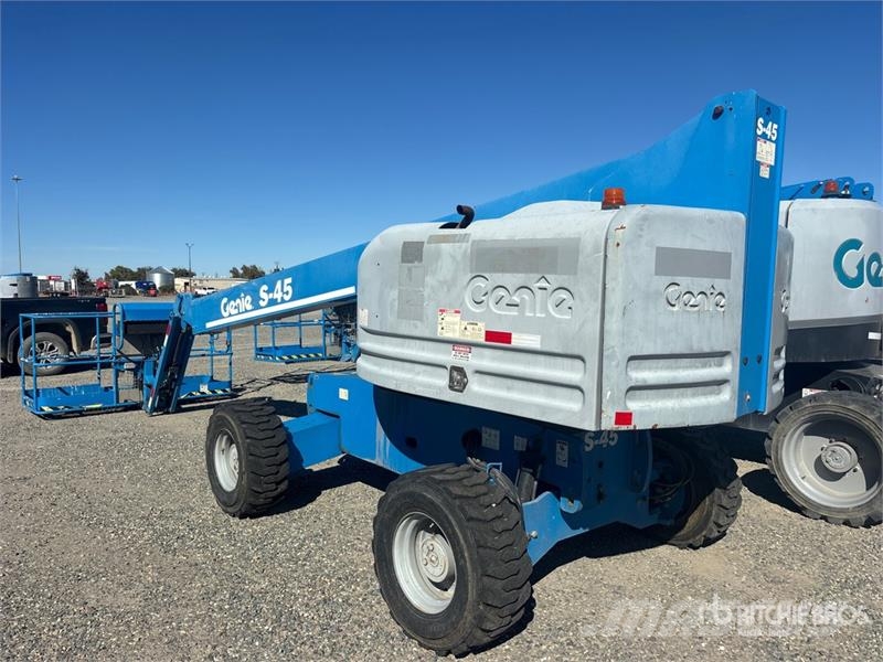 Genie S45 4WD Dual Fuel Telescopic Boom Lift Teleskopiskie pacēlāji