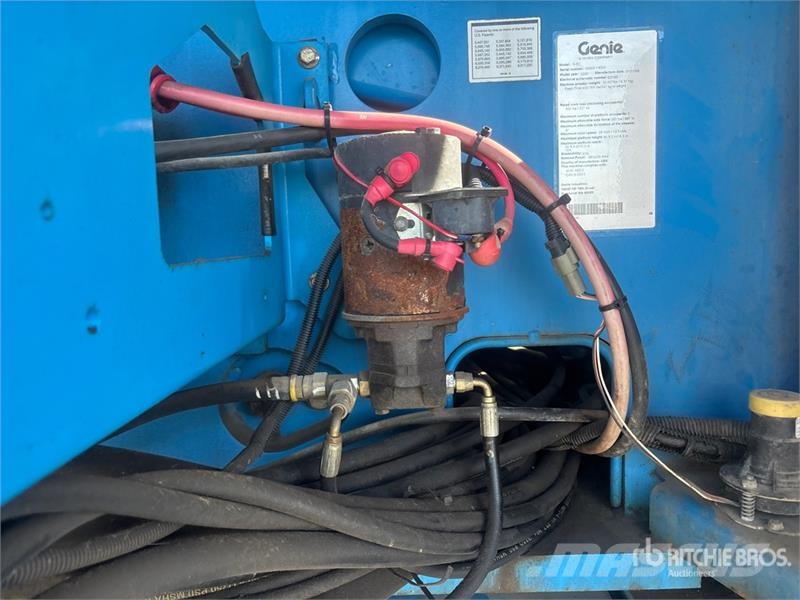 Genie S60 2WD Diesel Telescopic Boom Lift (Inoperable) Teleskopiskie pacēlāji