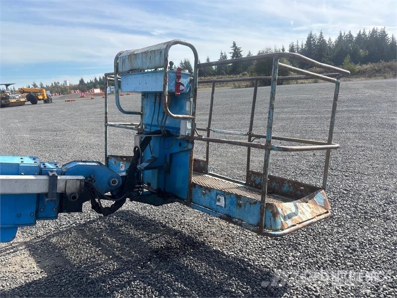 Genie S60 2WD Diesel Telescopic Boom Lift (Inoperable) Teleskopiskie pacēlāji