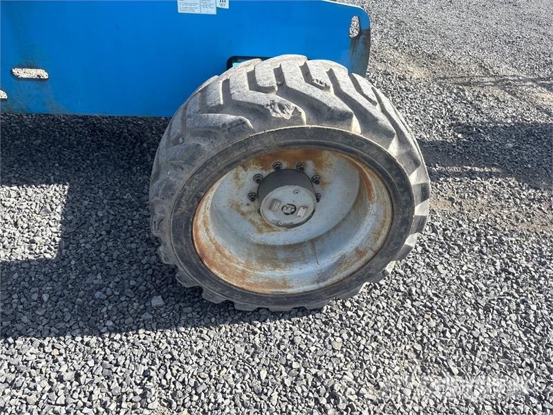 Genie S60 2WD Diesel Telescopic Boom Lift (Inoperable) Teleskopiskie pacēlāji