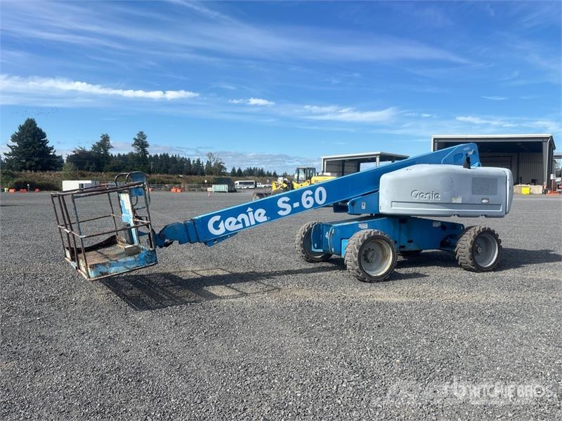 Genie S60 2WD Diesel Telescopic Boom Lift (Inoperable) Teleskopiskie pacēlāji