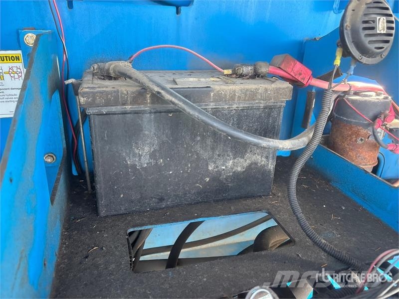 Genie S60 2WD Diesel Telescopic Boom Lift (Inoperable) Teleskopiskie pacēlāji