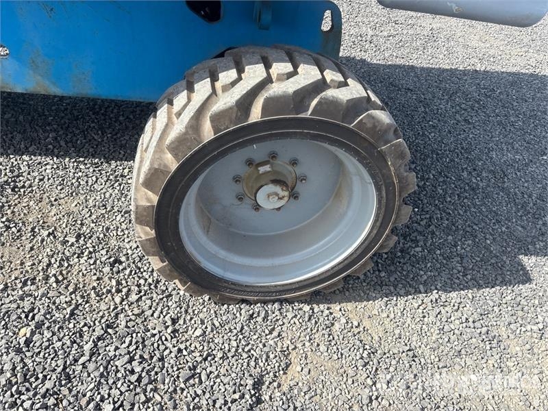 Genie S60 2WD Diesel Telescopic Boom Lift (Inoperable) Teleskopiskie pacēlāji