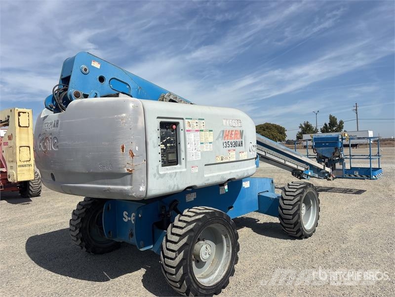 Genie S60X 4WD Diesel Telescopic Boom Lift Teleskopiskie pacēlāji