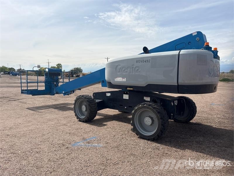 Genie S60X 4WD Diesel Telescopic Boom Lift Teleskopiskie pacēlāji